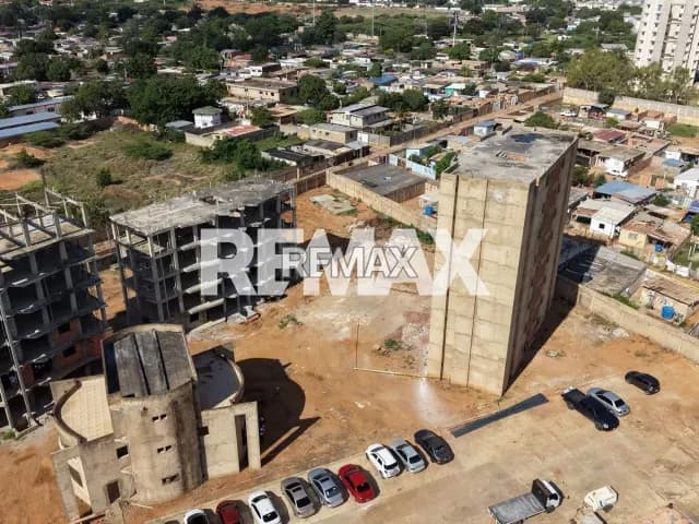 Apartamento en Venta Conjunto Residencial Castelmare Av. Milagro Norte