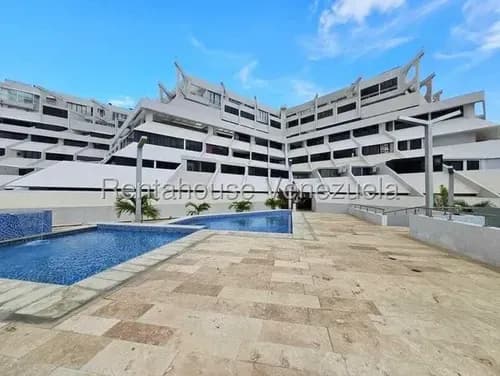 M&n Vende Espectacular Y Espacioso Apartamento De 110m2; Ubicado En Exclusivo Condominio De Tucacas Falcon: 26-21620