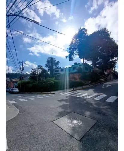 Terreno De Dos Parcelas En El Hatillo. Oportunidad.