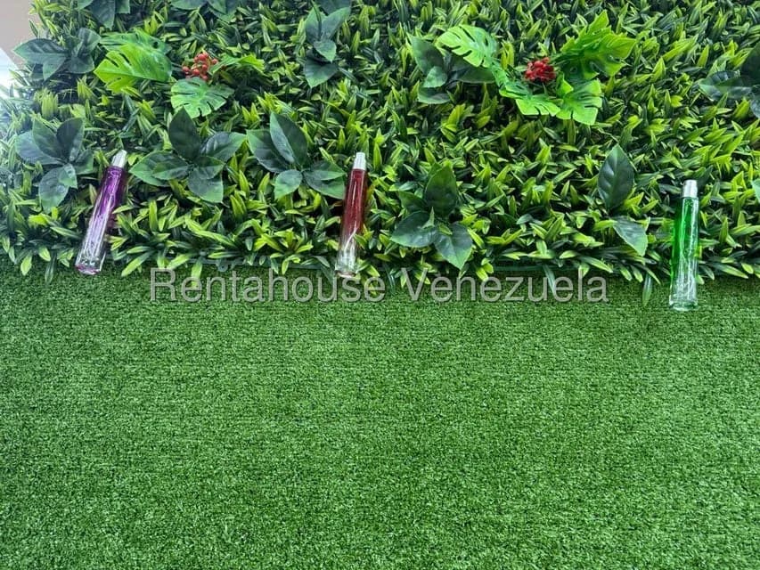 Negocios y Empresas (Comercio) en Venta en El Recreo, Distrito Metropolitano