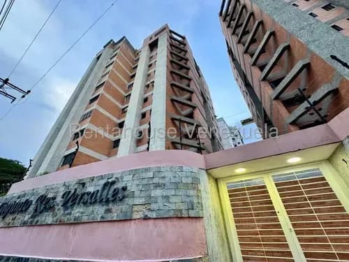 Apartamento En Venta San Jacinto Maracay 26-8919 Yb