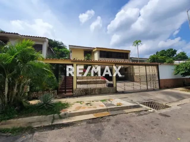 Casa en Venta en Terrazas de Los Nisperos