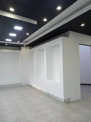 Leandro Araque Inzitu Realtors Alquila Local En San Diego C.c. Portaportese 81mts2 - $500