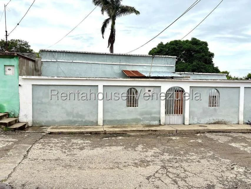 Terreno (Comercial) en Venta en Centro, Lara