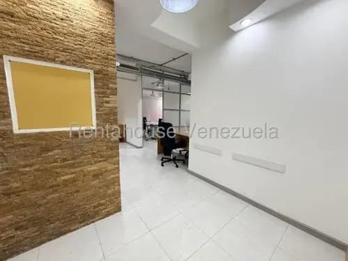 Erika Armeya Vende Espectacular Oficina En Zona Este De Barquisimeto De Barquisimeto. Flex: 26-9645.