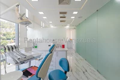 Local Comercial en alquiler en La Trinidad, Caracas, Distrito Metropolitano - $4k