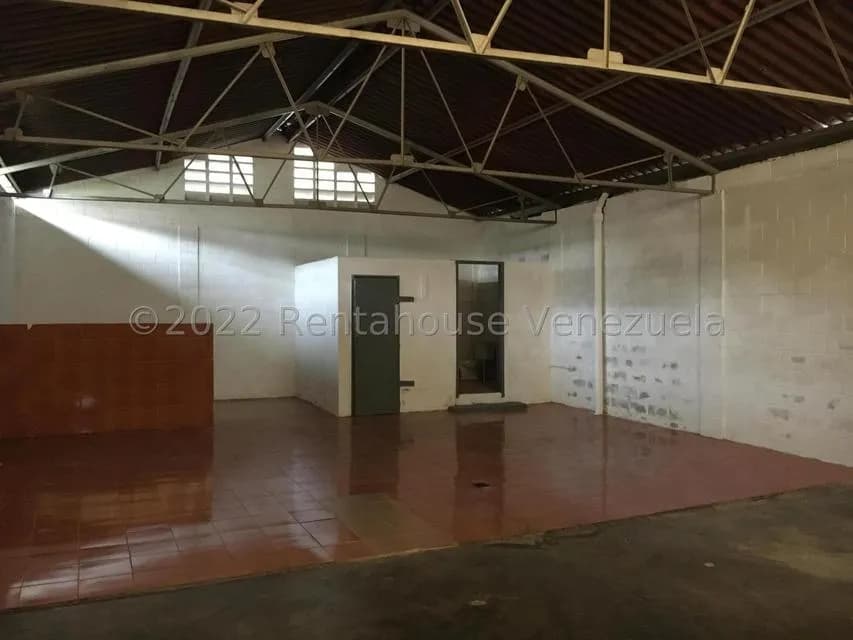 Comercial (Galpon - Deposito) en Alquiler en Parroquia Altagracia, Distrito Metropolitano