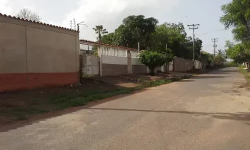 Alquiler De Cómodas Casas En Puerto Píritu.