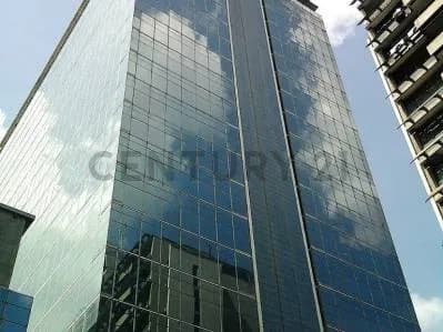 OFICINA CORPORATIVA EN CENTRO COMERCIAL EL RECREO