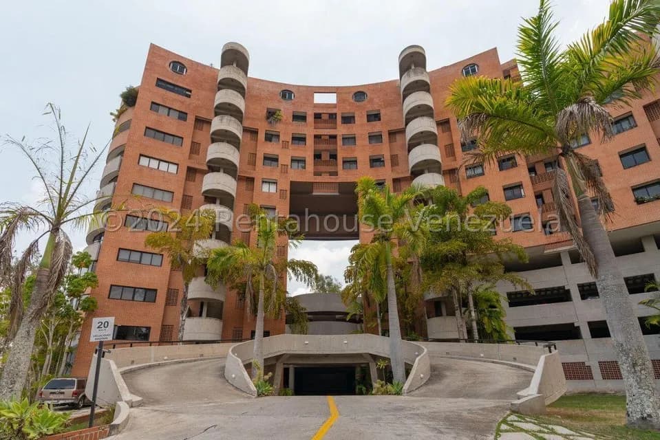 Apartamento (Duplex) en Venta en Monterrey, Distrito Metropolitano