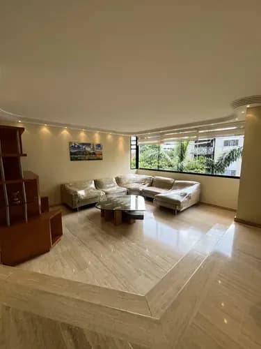 Apartamento En Alquiler- El Rosal