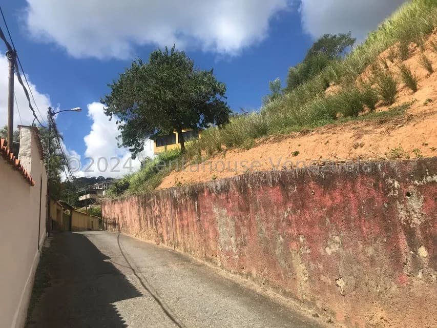 Terreno (Comercial) en Venta en La Union, Distrito Metropolitano