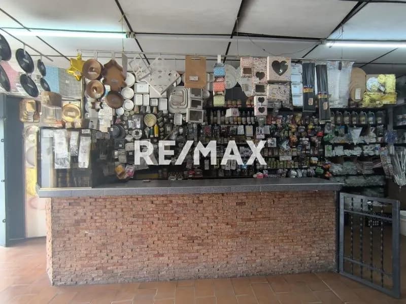 ALQUILER DE LOCAL EN CENTRO DE MARACAY