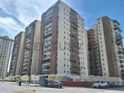 Alquiler de Apartamento Edif Franca en Parque Aragua