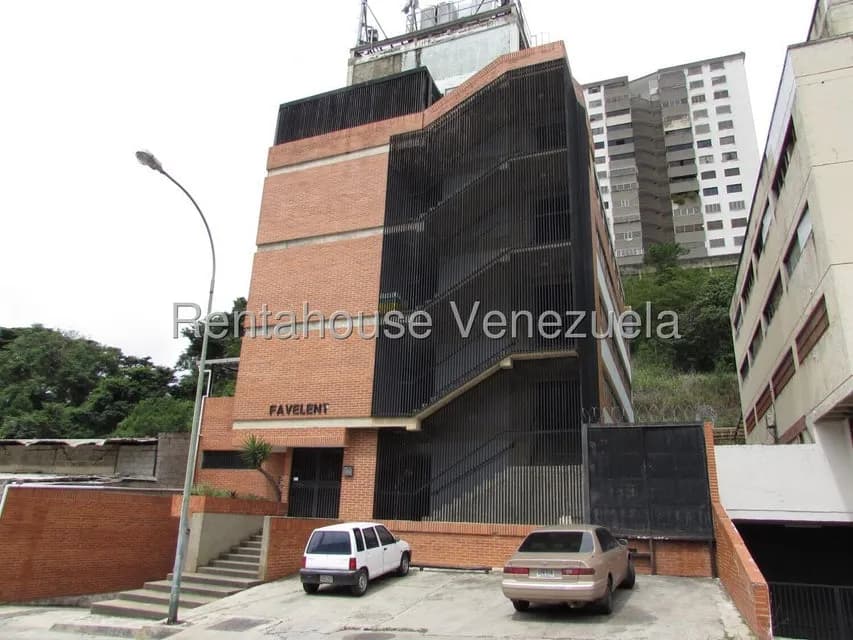 Comercial (Galpon - Deposito) en Alquiler en El Llanito, Distrito Metropolitano