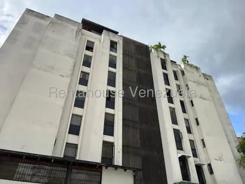 Apartamento En Venta, Urb. La Campiña