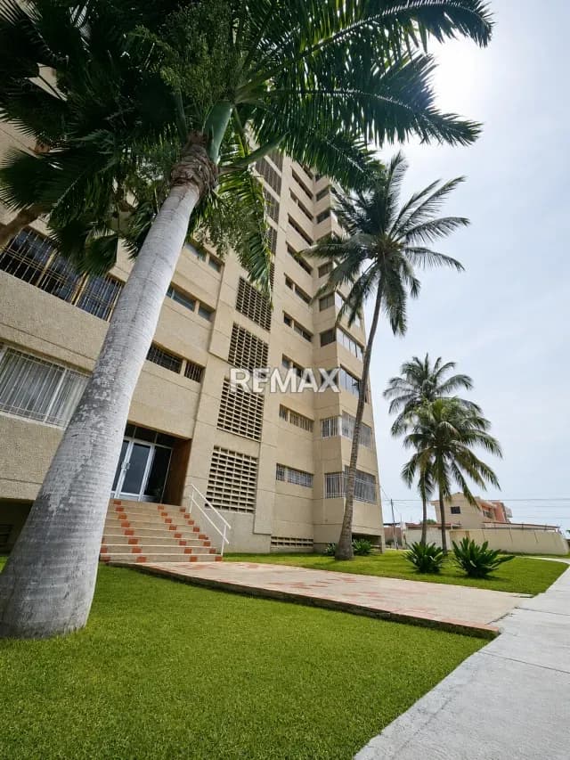 APARTAMENTO EN JORGE COLL