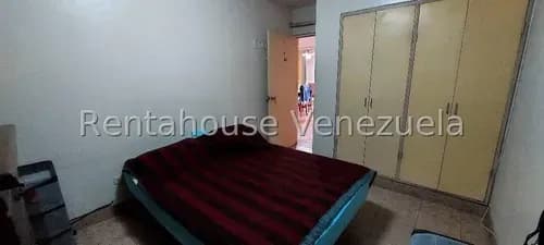 Apartamento En Venta, El Paraiso. Mls 25-6216
