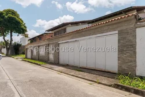 No Dejes De Adquirir Esta Quinta En Lomas Del Sol En Lomas De Lagunita. Belkis 26-2262