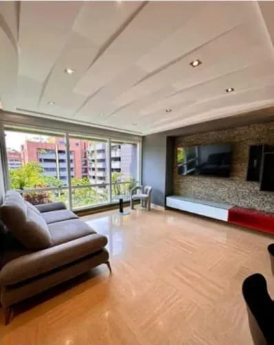 Alquiler De Apartamento De 86m2 En Campo Alegre