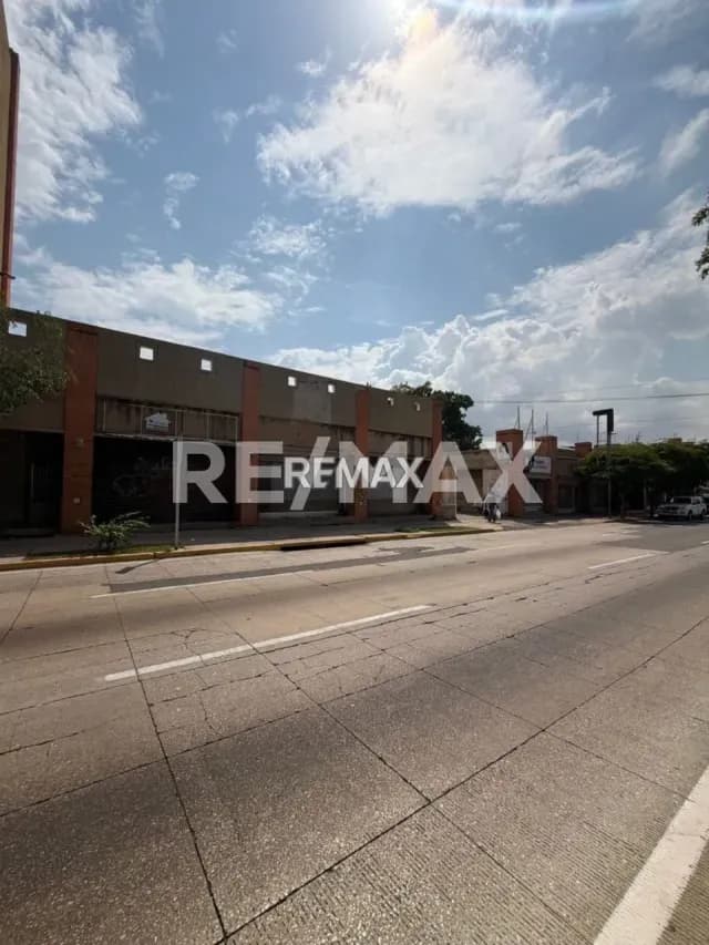 Local comercial en venta sector casco central