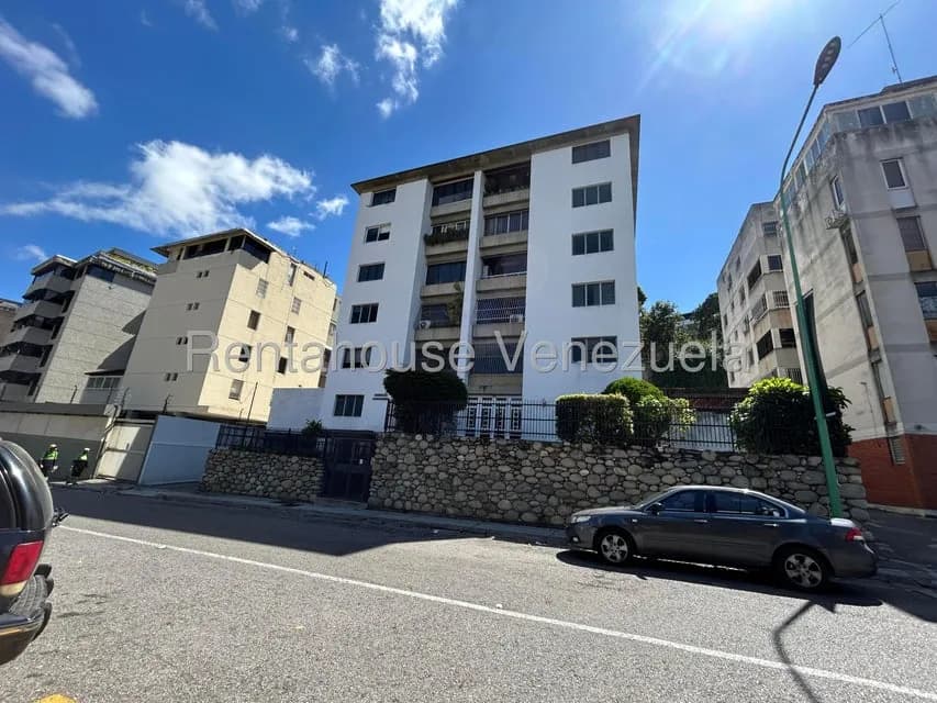 Apartamento (1 Nivel) en Venta en Cumbres de Curumo, Distrito Metropolitano