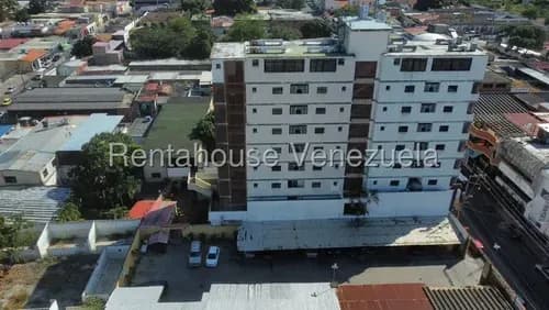 Excelente Oportunidad De Inversión, Hotel Totalmente Operativo En Venta Al Oeste De Barquisimeto, Cómodas Habitaciones, Salón De Fiesta, Oficinas. Diana Blanco