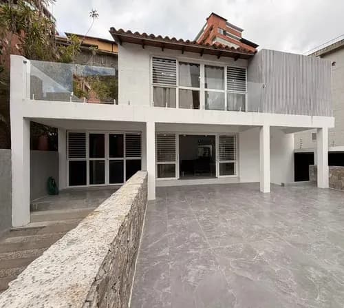 Venta De Casa En Colinas De Santa Monica. - Chr. (cliente Directo)