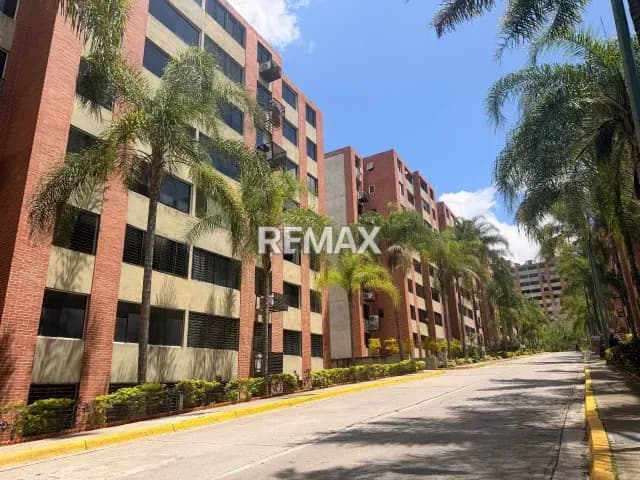 APARTAMENTO REMODELADO EN ALQUILER LOS NARANJOS HUMBOLT