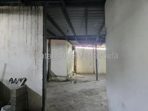 Milagros Inmuebles Local Alquiler Cabudare Lara Los Rastrojos Economica Comercial Economico Código Inmobiliaria Rent-a-house 26-2924