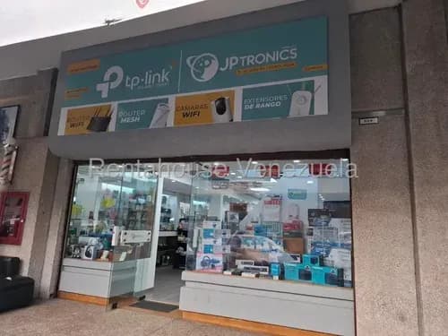 En Venta Para Ti Y Listo Para Operar Fondo De Comercio Para La Venta Al Mayor Y Detal De Todo Lo Relacionado Con Articulos De Electronica Y Computacion, Ubicación Premium Dentro Del Cc. Patio Trigal.