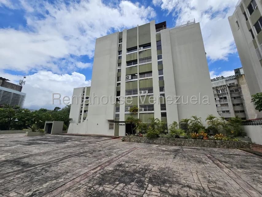 Apartamento (1 Nivel) en Venta en Los Samanes, Distrito Metropolitano
