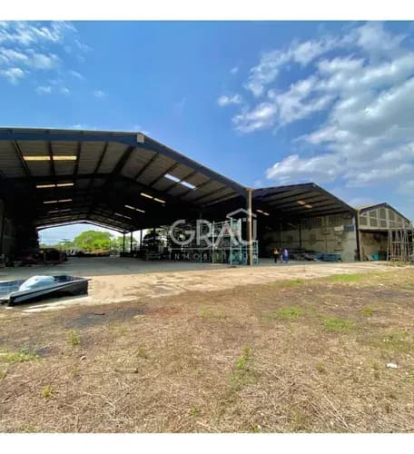 Galpon Y Terreno En Venta En Barcelona Cerca De Jose