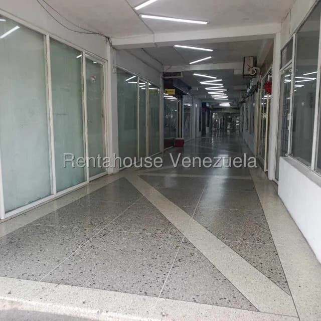 Comercial (Local Comercial) en Venta en Centro, Lara