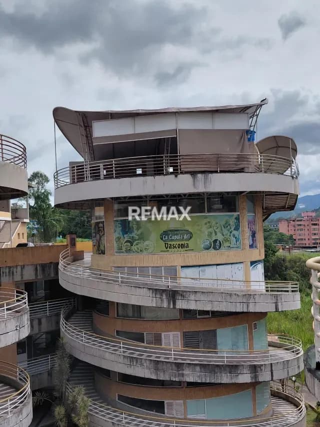 Local Comercial en VENTA en el C.C. Vasconia