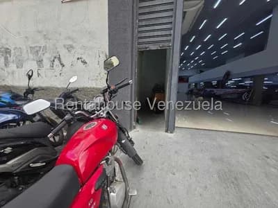 Galpón en alquiler en Los Cortijos de Lourdes, Caracas, Distrito Metropolitano - $1k