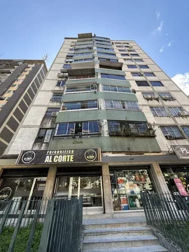 Alquiler De Hermoso Apto En La Romulo Gallegos Av Principal Excelente Ubicación Dr