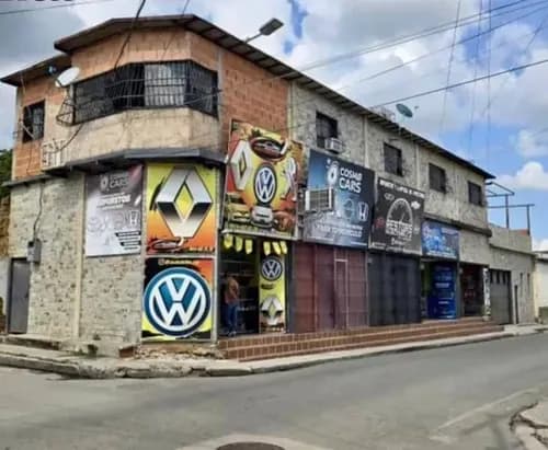 Edificación Comercial Y Residencial Zona Repuestera Av. Michelena 234.85 Mts2 Construcción Nueva 2018. *planta Baja*: - 4 Locales 28 Mts2 C/u. Portón De Seguridad Mezzanina 1 Baño Mesón. - 1 L