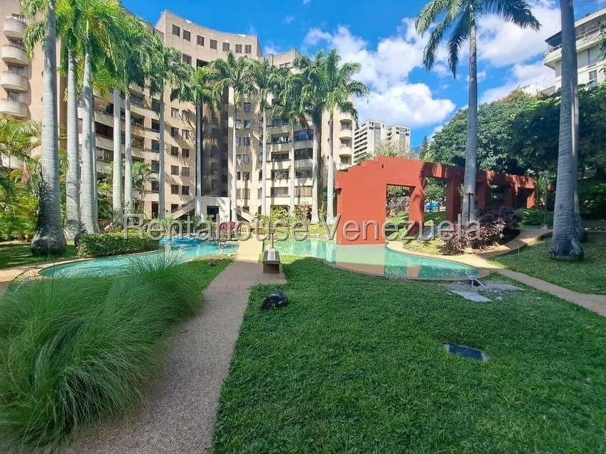 Apartamento (1 Nivel) en Alquiler en Santa Eduvigis, Distrito Metropolitano