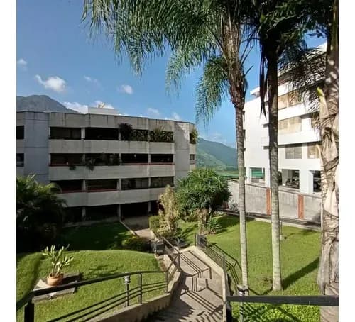 Vendo Apartamento 150m2 Urb. Miranda 0669