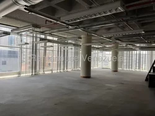 Clara Mojica - Oficina En Venta En Urb. El Recreo, Caracas 26-445 Yf