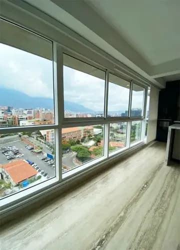 Venta - Apartamento Chulavista Las Mercedes | 133m2 | Pisos Mármol | Piscina Vista | Gim