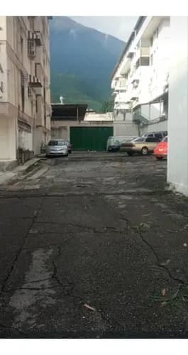Alquiler De Galpón En Los Dos Caminos Zp