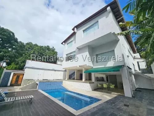Casa En Venta Urb Prados Del Este Lp