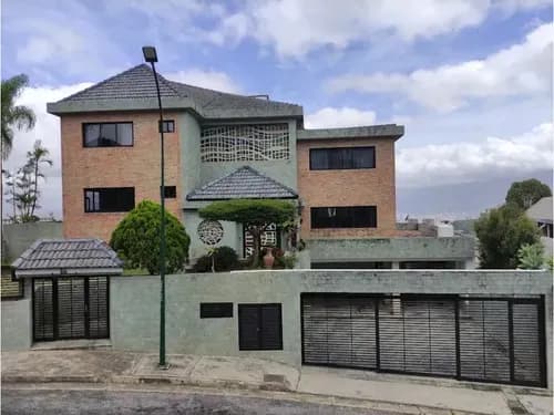 Venta Casa Los Naranjos 1041m2 7h/8b/6p