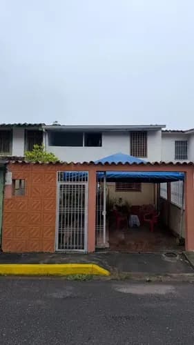 Casa En Altos De Paramillo Urbanización Privada. Ia