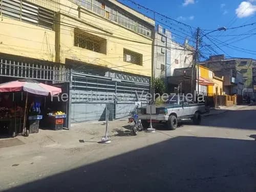 Alquiler Galpón Catia At25-22211