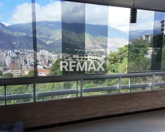 APARTAMENTO EN ALQUILER COLINAS DE BELLO MONTE
