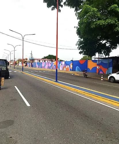 Venta De Terreno Av. Bolívar Los Guayos 5.634 Mts2 Frente La Alcaldía. A1. Solo Clientes