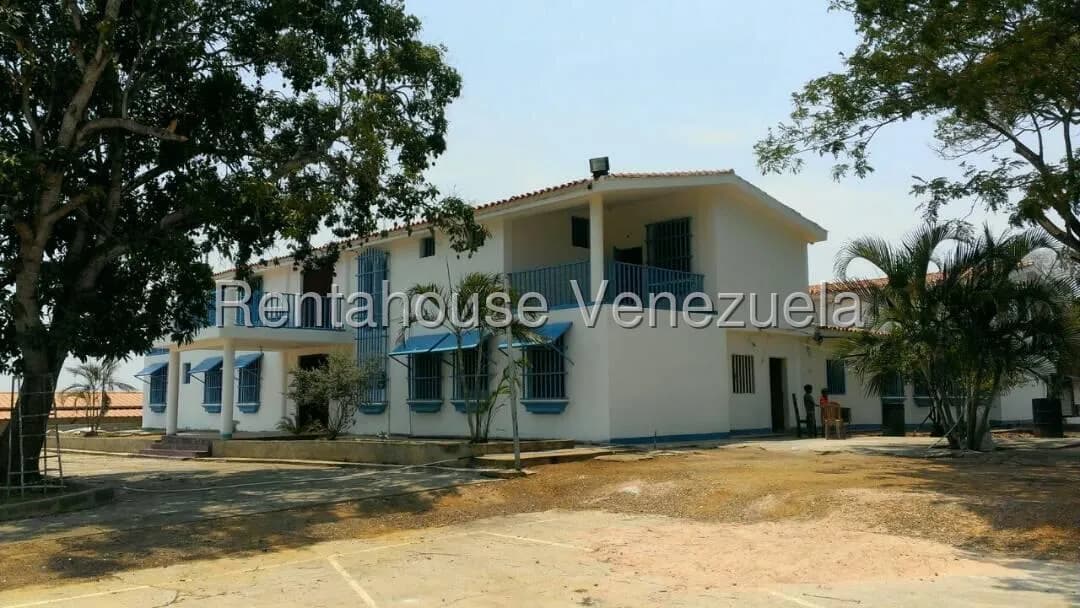 Casa (Hacienda) en Venta en La Rodriguera, Guarico